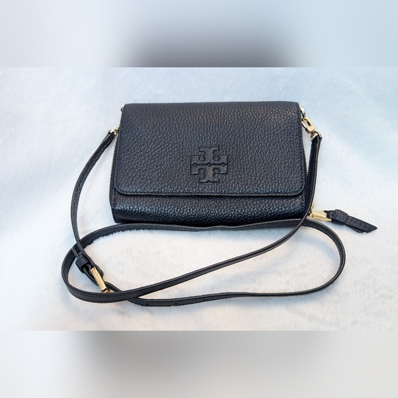 Tory Burch Handbags - Tory Burch Thea Bag 7.75" x 6" compact crossbody Lay flat Style dark Navy